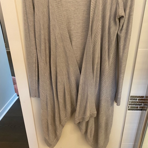 Dynamite Short Long Cardigan - Picture 2 of 5